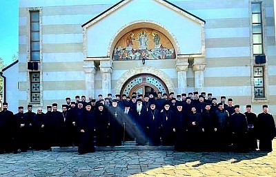 Bratski sastanak sveštenstva Arhijerejskih namesništava užičkog i račanskog u hramu Preobraženja Gospodnjeg na Zlatiboru